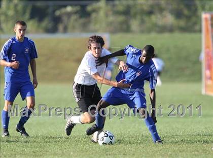 Thumbnail 3 in Monroe-Woodbury vs. Goshen Central photogallery.