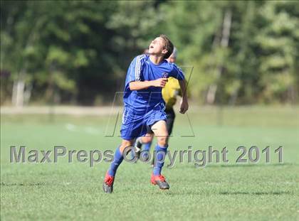 Thumbnail 1 in Monroe-Woodbury vs. Goshen Central photogallery.