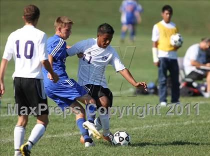 Thumbnail 2 in Monroe-Woodbury vs. Goshen Central photogallery.