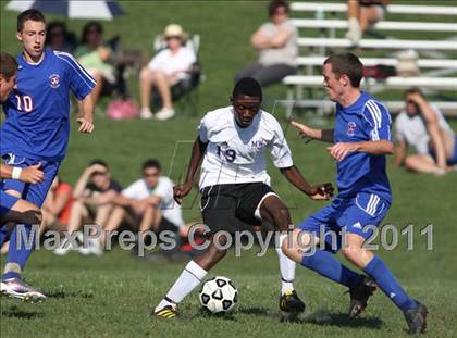 Thumbnail 2 in Monroe-Woodbury vs. Goshen Central photogallery.
