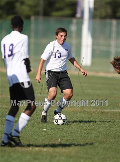 Thumbnail 2 in Monroe-Woodbury vs. Goshen Central photogallery.