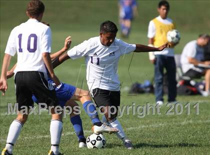 Thumbnail 3 in Monroe-Woodbury vs. Goshen Central photogallery.