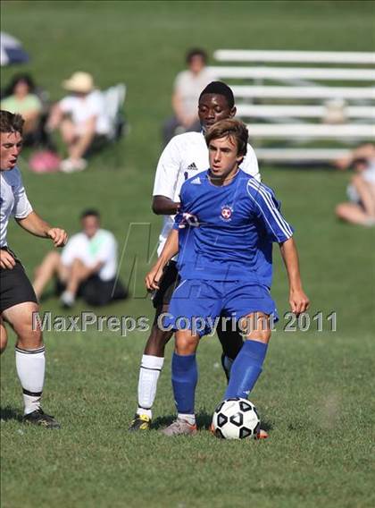 Thumbnail 2 in Monroe-Woodbury vs. Goshen Central photogallery.