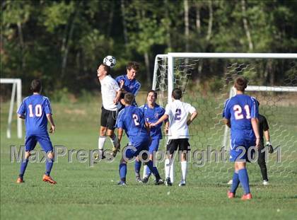 Thumbnail 2 in Monroe-Woodbury vs. Goshen Central photogallery.