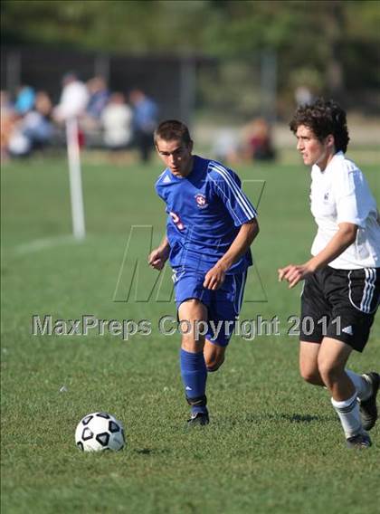 Thumbnail 1 in Monroe-Woodbury vs. Goshen Central photogallery.