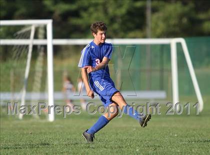 Thumbnail 2 in Monroe-Woodbury vs. Goshen Central photogallery.