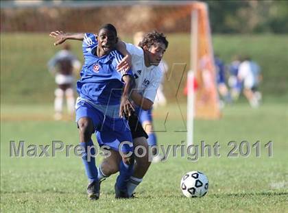 Thumbnail 3 in Monroe-Woodbury vs. Goshen Central photogallery.