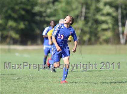 Thumbnail 2 in Monroe-Woodbury vs. Goshen Central photogallery.