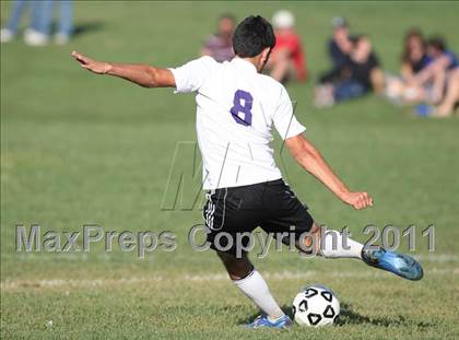 Thumbnail 3 in Monroe-Woodbury vs. Goshen Central photogallery.