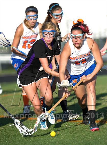 Thumbnail 3 in Marvin Ridge vs Ardrey Kell photogallery.