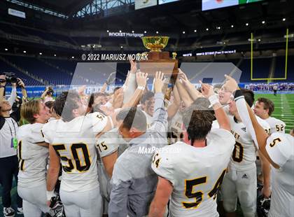 Thumbnail 3 in Bishop Foley vs. Cardinal Mooney Catholic (CHSL Championship) photogallery.