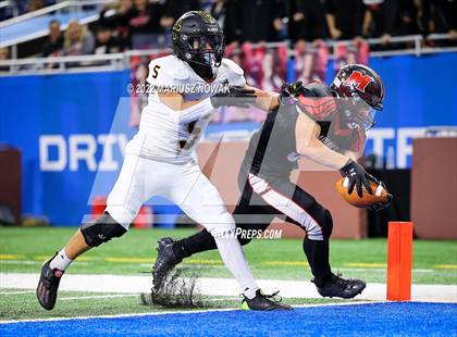 Thumbnail 2 in Bishop Foley vs. Cardinal Mooney Catholic (CHSL Championship) photogallery.
