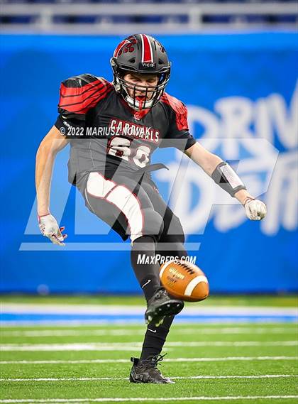 Thumbnail 2 in Bishop Foley vs. Cardinal Mooney Catholic (CHSL Championship) photogallery.