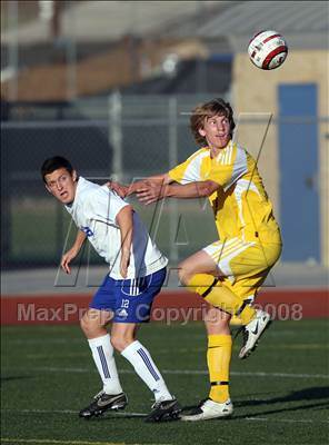 Thumbnail 3 in Santa Margarita vs Cathedral Catholic (CIF SoCal Regional D2 Final) photogallery.