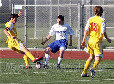 Thumbnail 3 in Santa Margarita vs Cathedral Catholic (CIF SoCal Regional D2 Final) photogallery.