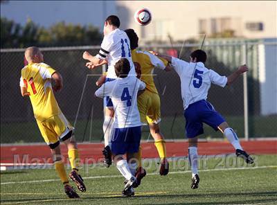 Thumbnail 3 in Santa Margarita vs Cathedral Catholic (CIF SoCal Regional D2 Final) photogallery.