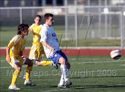 Thumbnail 3 in Santa Margarita vs Cathedral Catholic (CIF SoCal Regional D2 Final) photogallery.