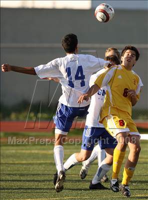 Thumbnail 3 in Santa Margarita vs Cathedral Catholic (CIF SoCal Regional D2 Final) photogallery.