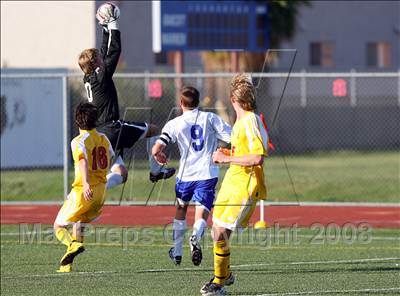 Thumbnail 1 in Santa Margarita vs Cathedral Catholic (CIF SoCal Regional D2 Final) photogallery.