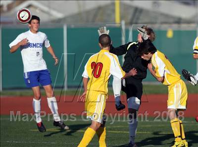 Thumbnail 2 in Santa Margarita vs Cathedral Catholic (CIF SoCal Regional D2 Final) photogallery.