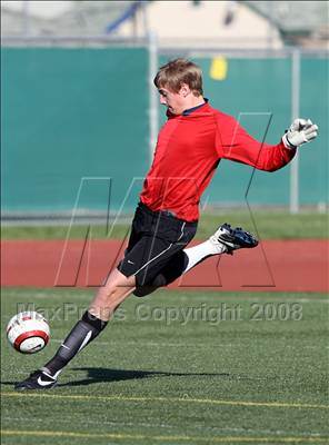Thumbnail 2 in Santa Margarita vs Cathedral Catholic (CIF SoCal Regional D2 Final) photogallery.