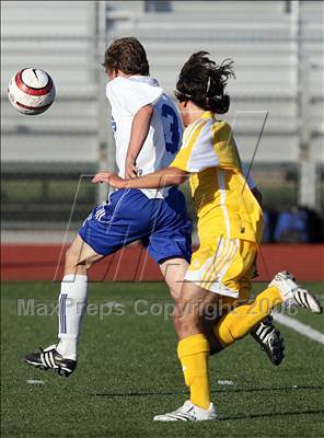 Thumbnail 2 in Santa Margarita vs Cathedral Catholic (CIF SoCal Regional D2 Final) photogallery.