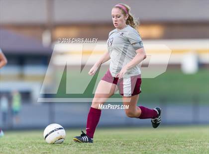 Thumbnail 3 in Dobyns-Bennett @ David Crockett photogallery.