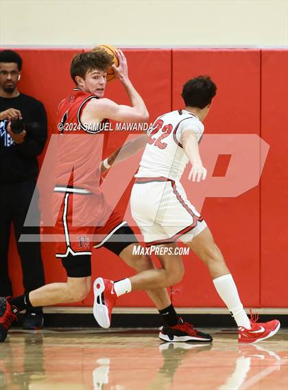 Thumbnail 2 in Harvard-Westlake vs  Owyhee (Take Flight Challenge) photogallery.