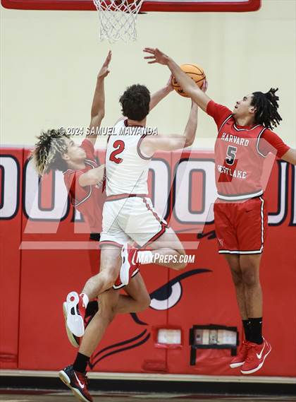 Thumbnail 2 in Harvard-Westlake vs  Owyhee (Take Flight Challenge) photogallery.
