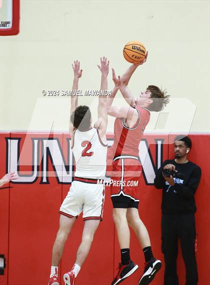 Thumbnail 2 in Harvard-Westlake vs  Owyhee (Take Flight Challenge) photogallery.