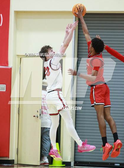 Thumbnail 3 in Harvard-Westlake vs  Owyhee (Take Flight Challenge) photogallery.