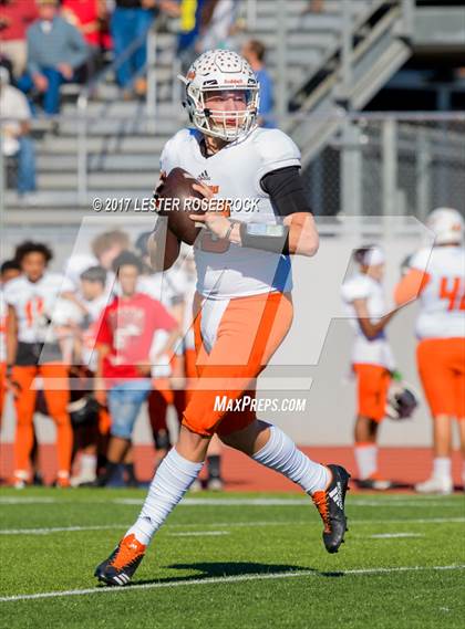 Thumbnail 2 in Refugio vs. Thorndale (UIL 2A Area Playoffs) photogallery.