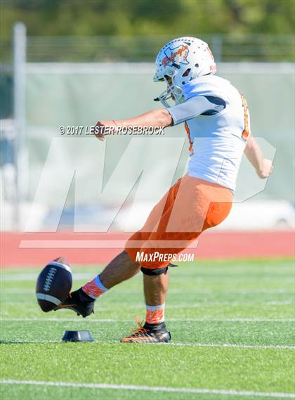 Thumbnail 3 in Refugio vs. Thorndale (UIL 2A Area Playoffs) photogallery.