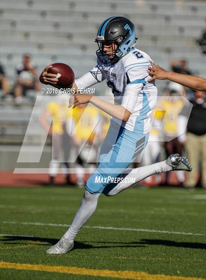 Thumbnail 1 in Vista Ridge vs. Palmer photogallery.