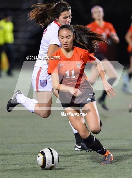 Thumbnail 3 in California vs. St. Ignatius photogallery.