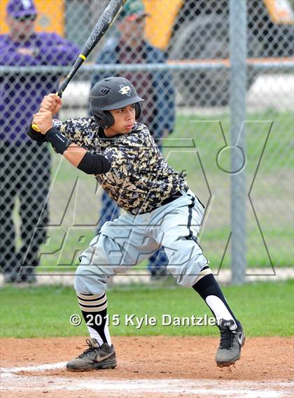 Thumbnail 3 in Pittsburg vs Bonham (Celina Tournament) photogallery.
