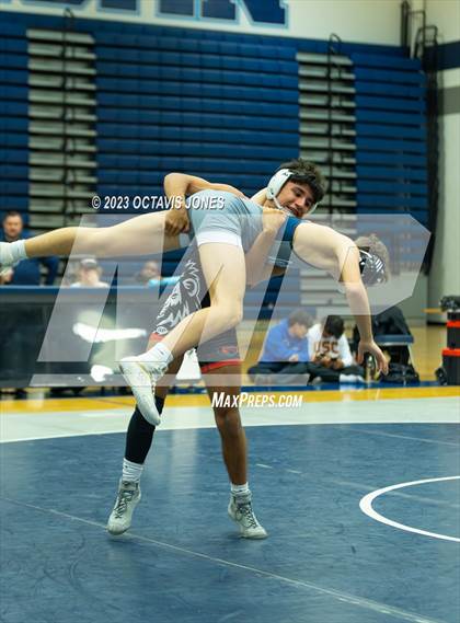 Thumbnail 2 in Charles J. Colgan Quad Meet photogallery.