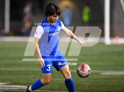 Thumbnail 1 in La Jolla Country Day vs. Central photogallery.