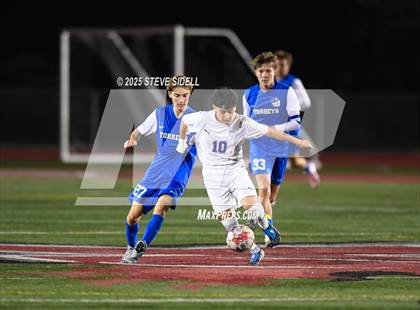 Thumbnail 3 in La Jolla Country Day vs. Central photogallery.