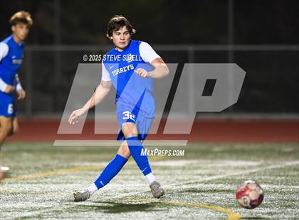 Thumbnail 2 in La Jolla Country Day vs. Central photogallery.