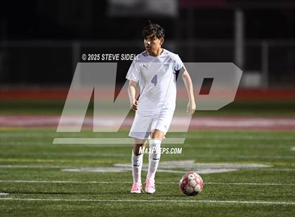 Thumbnail 2 in La Jolla Country Day vs. Central photogallery.