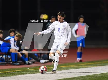 Thumbnail 3 in La Jolla Country Day vs. Central photogallery.