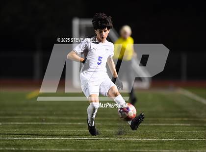 Thumbnail 2 in La Jolla Country Day vs. Central photogallery.