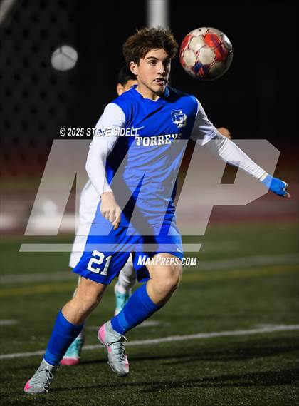 Thumbnail 1 in La Jolla Country Day vs. Central photogallery.