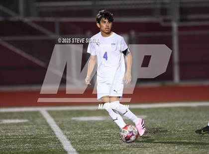 Thumbnail 3 in La Jolla Country Day vs. Central photogallery.