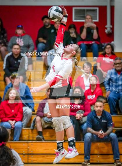 Thumbnail 2 in Clairemont @ Imperial (CIF SDS Div 4 Semifinal) photogallery.