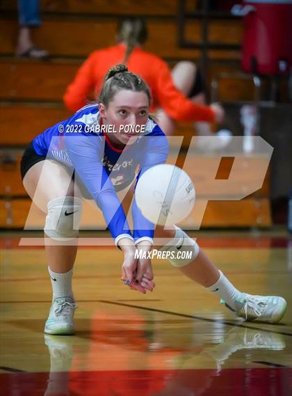 Thumbnail 2 in Clairemont @ Imperial (CIF SDS Div 4 Semifinal) photogallery.