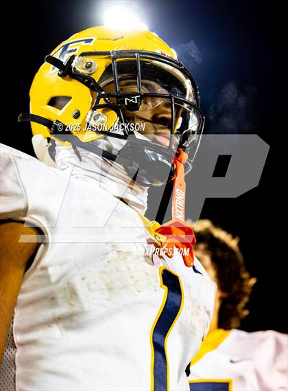 Thumbnail 3 in Cape Fear @ Scotland photogallery.