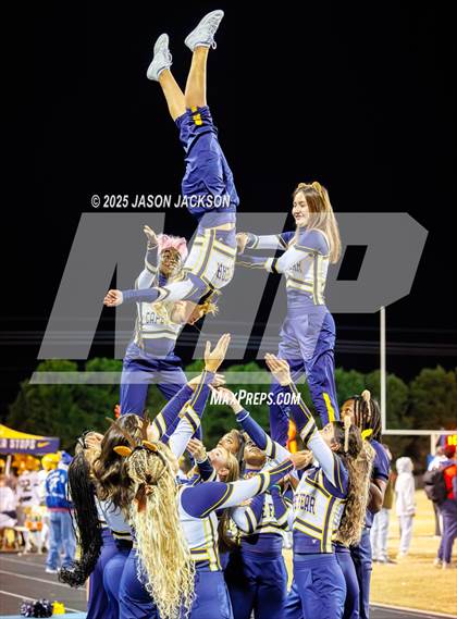 Thumbnail 1 in Cape Fear @ Scotland photogallery.