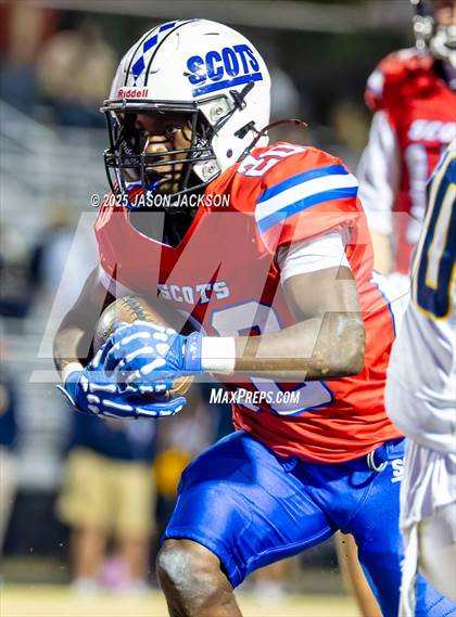 Thumbnail 2 in Cape Fear @ Scotland photogallery.